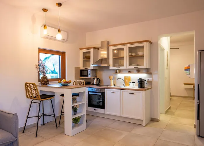 Kastri Hill Luxury Villas